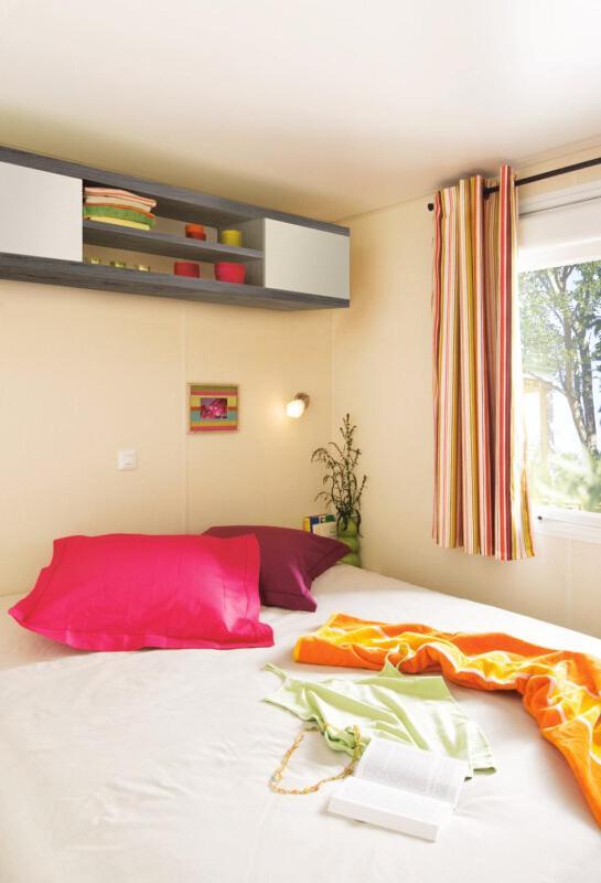 Camping De La Cote Des Legendes Brignogan-Plages Chambre photo